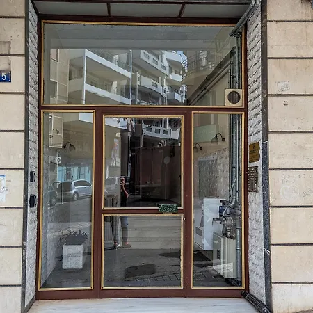 Diana's Apartment *